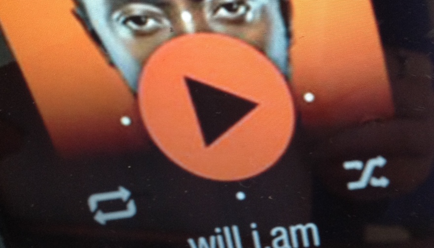 will.i.am smartcuff